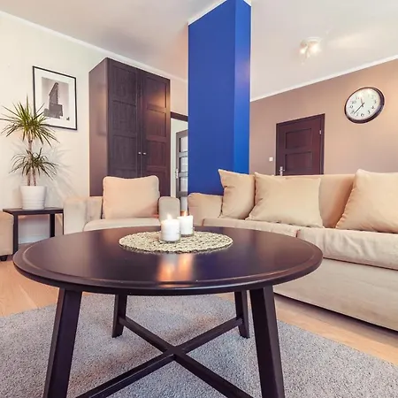 Apartment Rent Like - Piaskowa 6 Warsaw